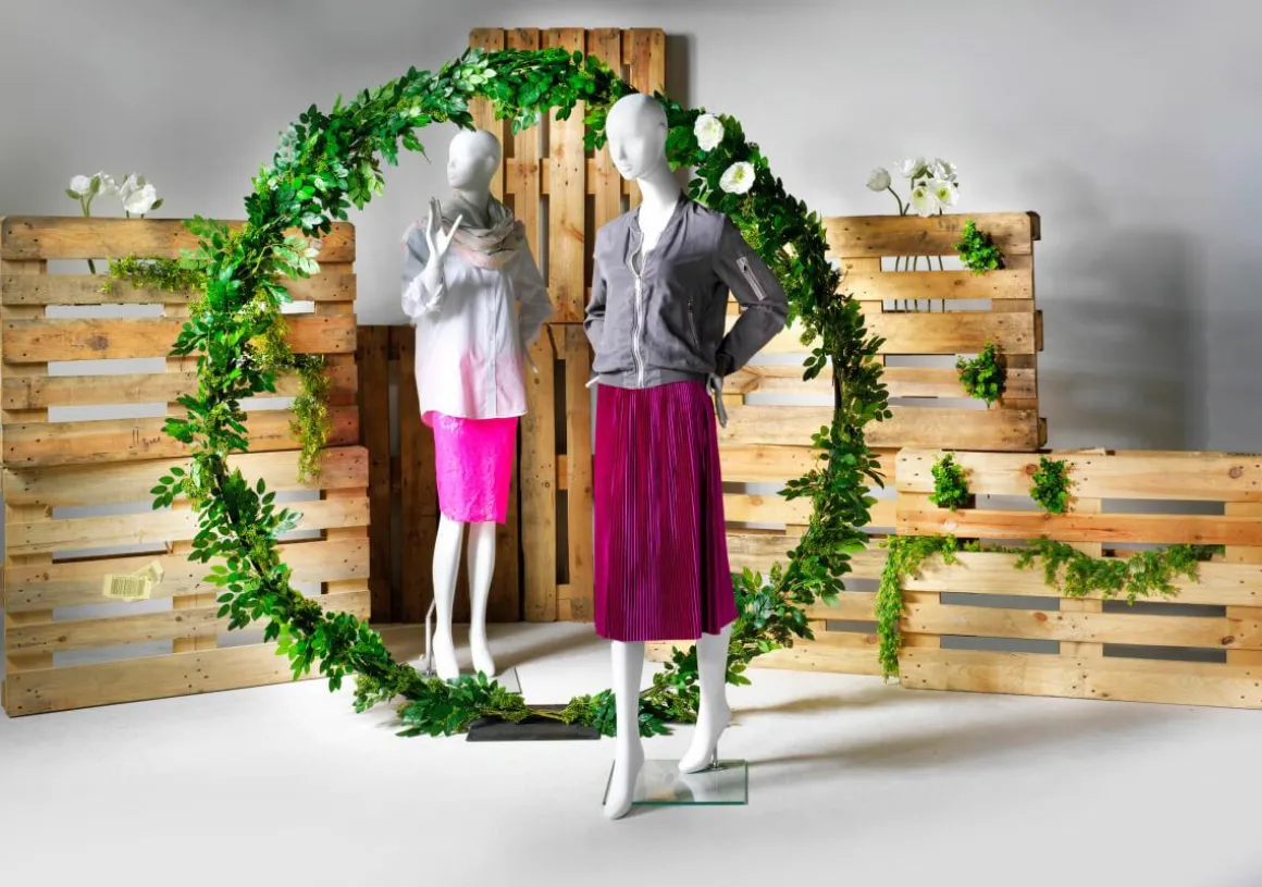 Dekoring Aus Metall, Schwarz 190 Cm Ø