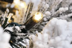 Künstlicher, Schmaler Tannebaum, Beschneit Mit LED 240 Cm