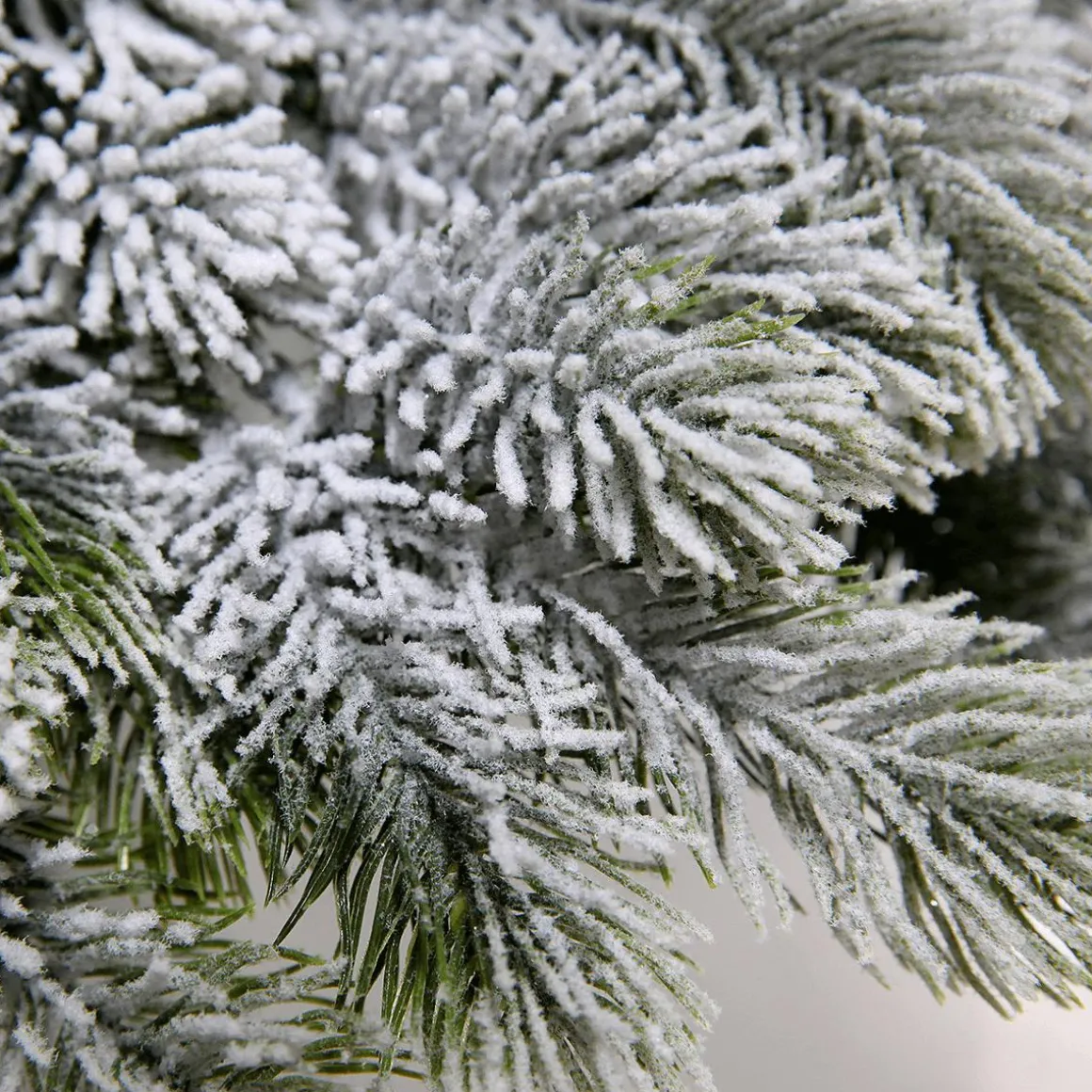 Künstlicher Tannenzweig Beschneit, 110 Cm Lang