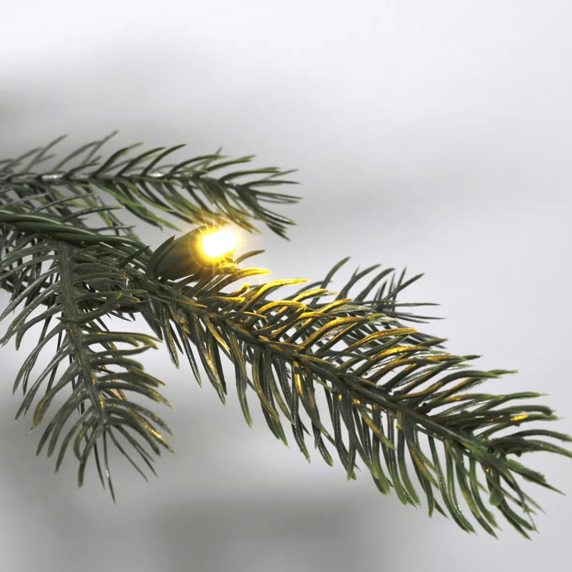 Künstlicher Weihnachtsbaum Nordmanntanne Mit LED 210 Cm