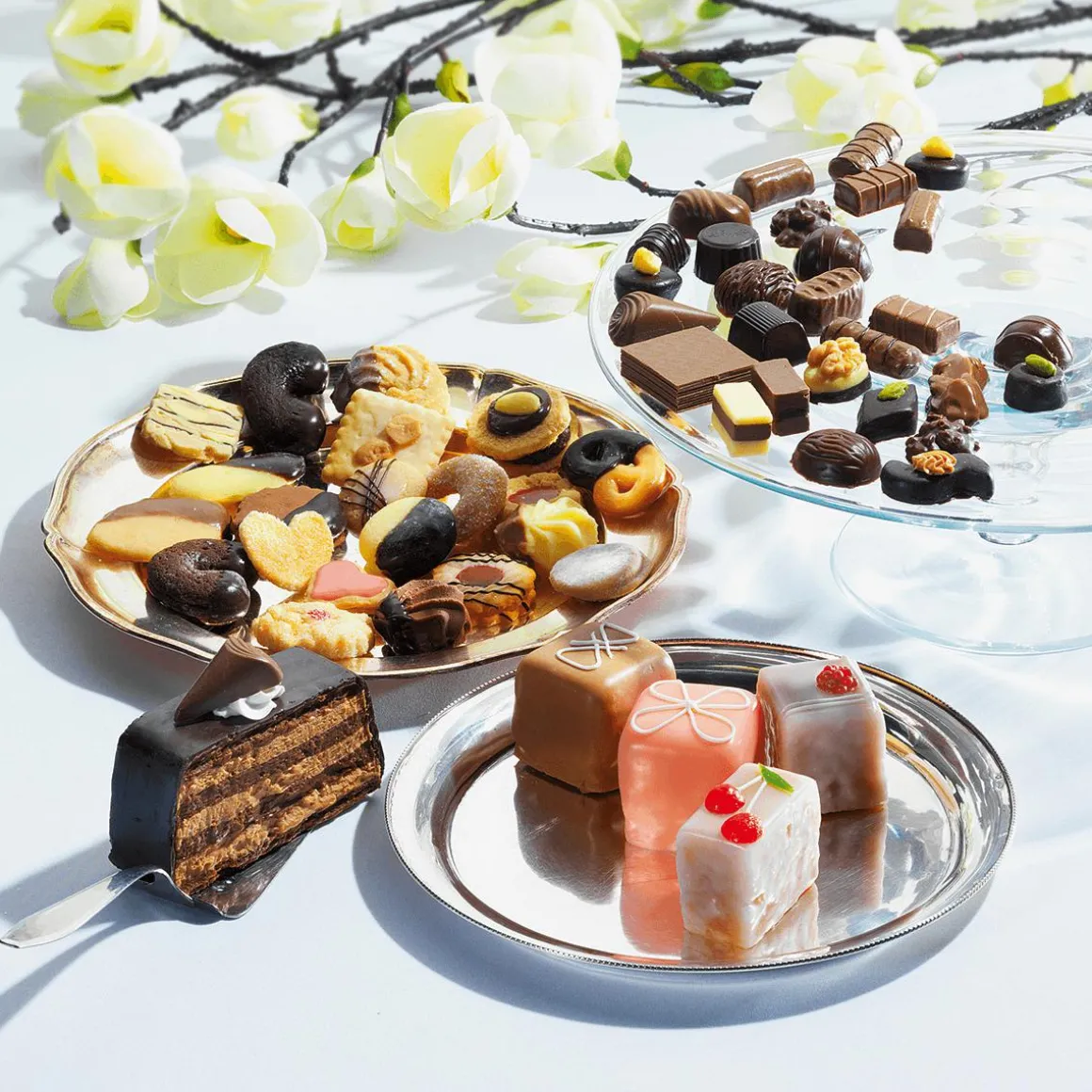 Petite Four Nougat Lebensmittel-Attrappe 5 Cm