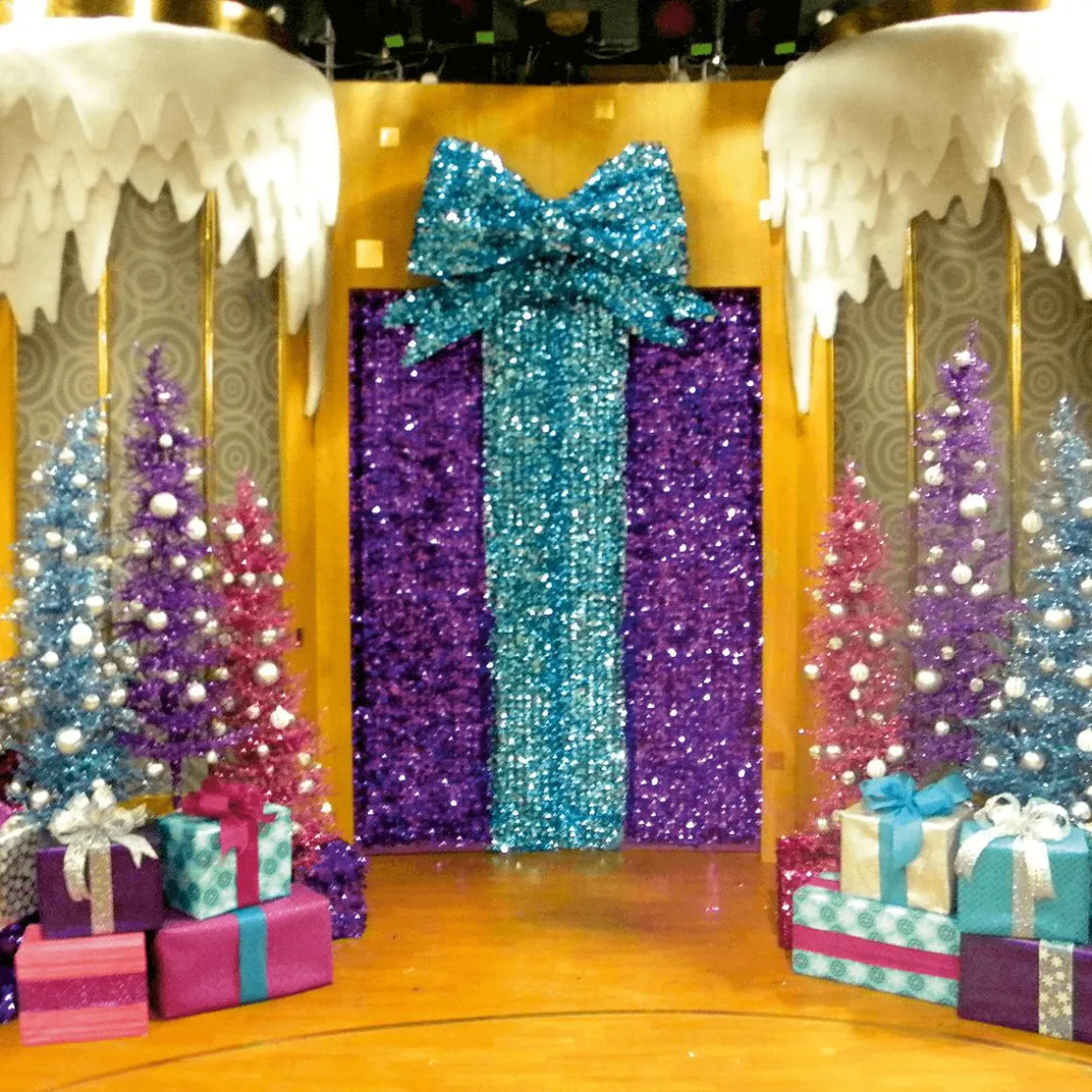 Stanzoptikfolie Metallic 90 Cm Breit, Lila