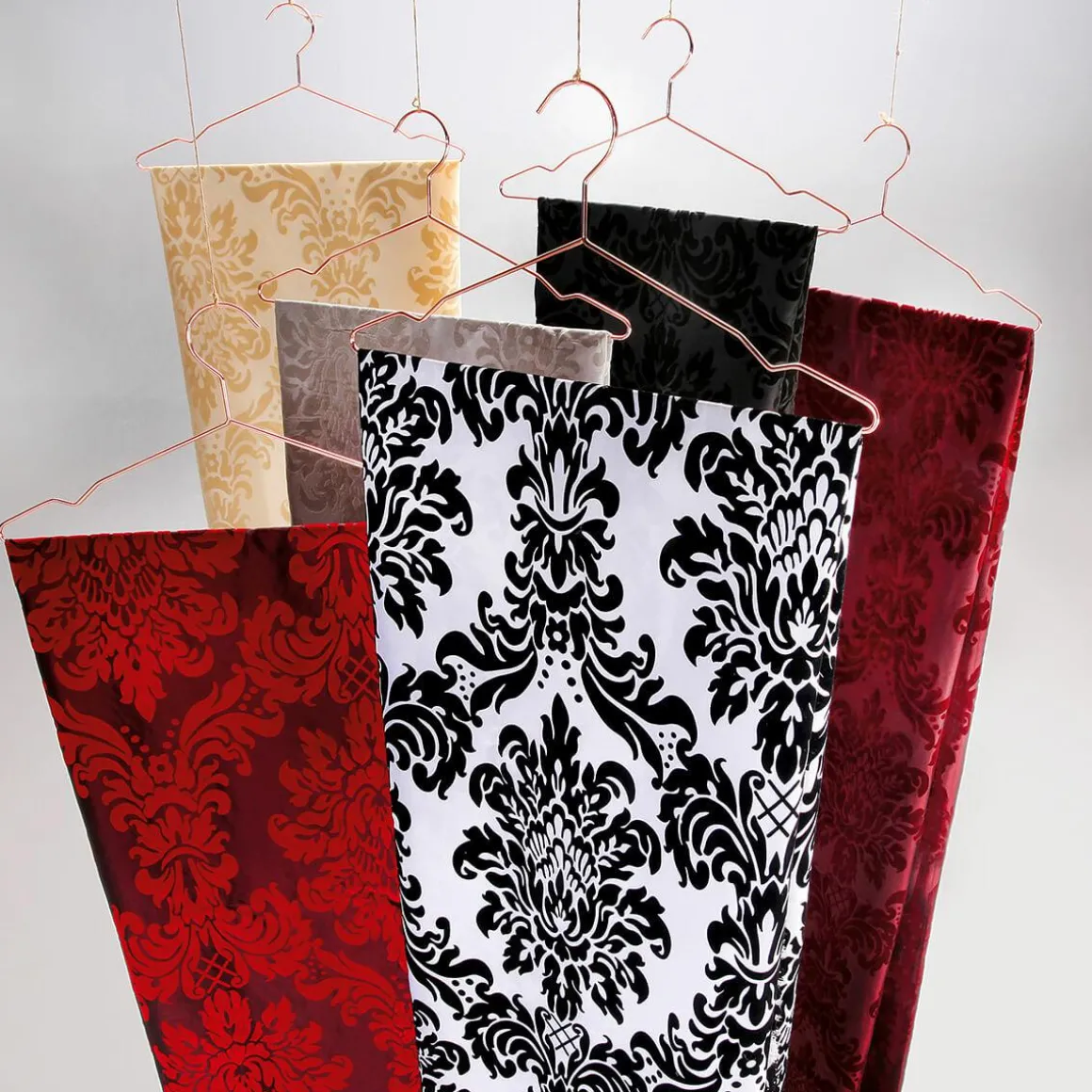 Taft Mit Samtflock 145 Cm Breit, Rot