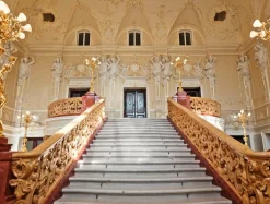 XXL-Planenbanner "Schlosstreppe" Aus Schwer Entflammbarer LKW-Plane 250 X 330 Cm