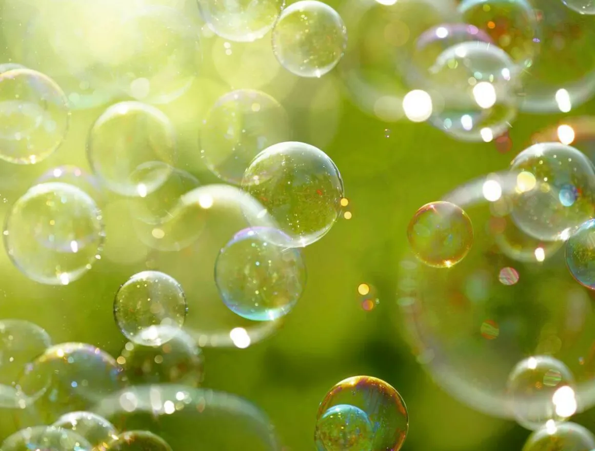 XXL-Planenbanner "Seifenblasen" Aus Schwer Entflammbarer LKW-Plane 250 X 330 Cm